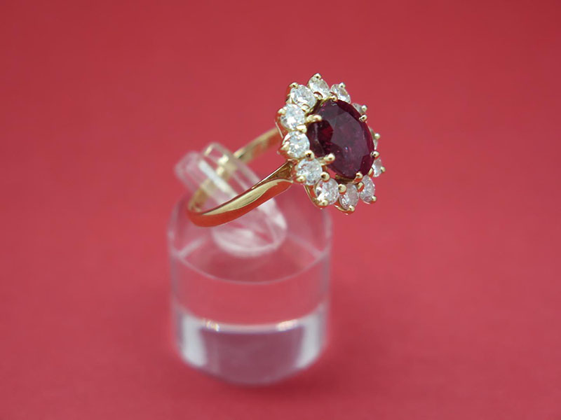 Comment reconnaître les poinçons sur les bijoux en or et en argent Caen